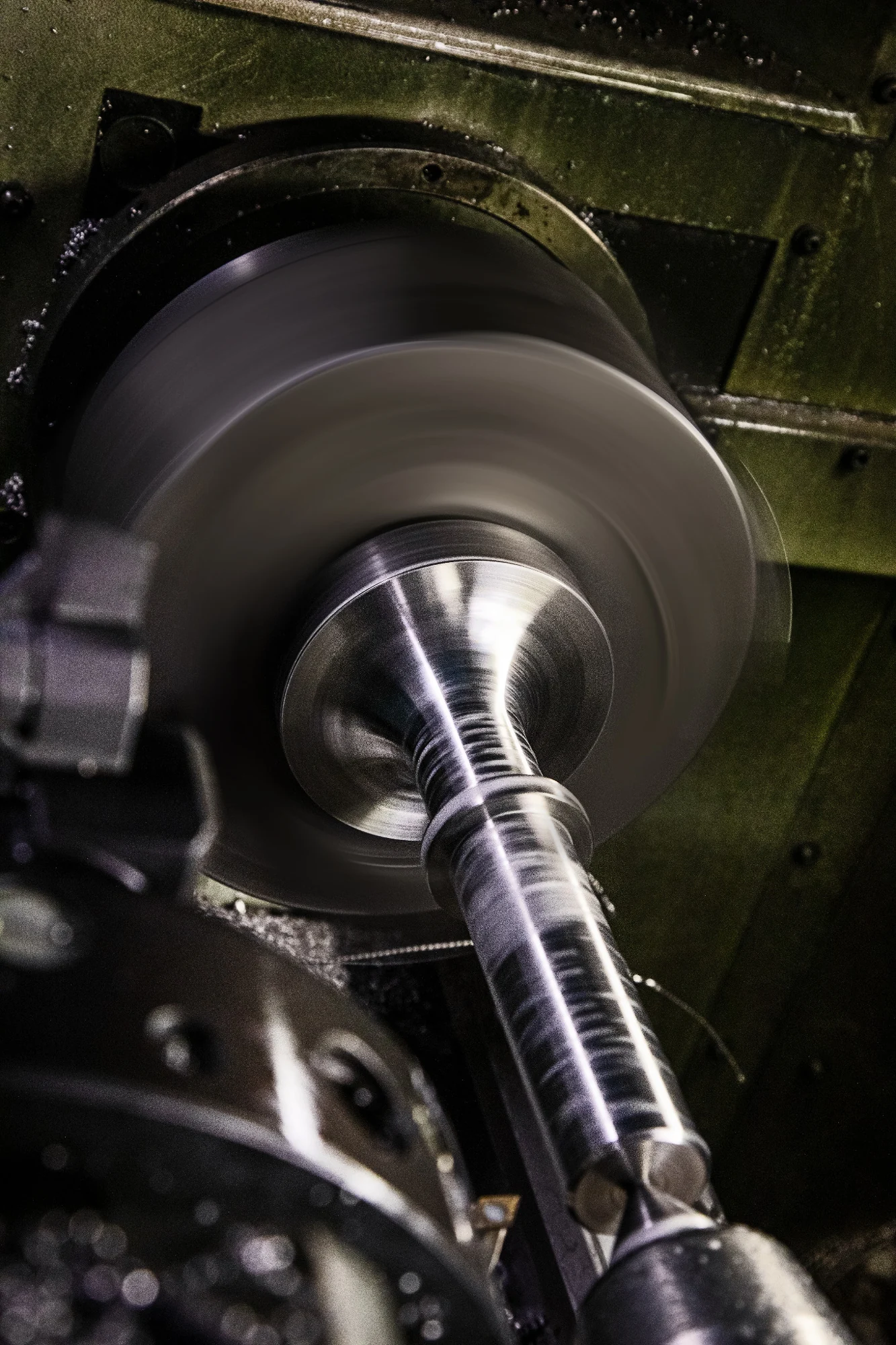 Drehbearbeitung eines Metallbauteils